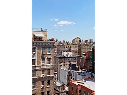 Sold by Corcoran | media 32