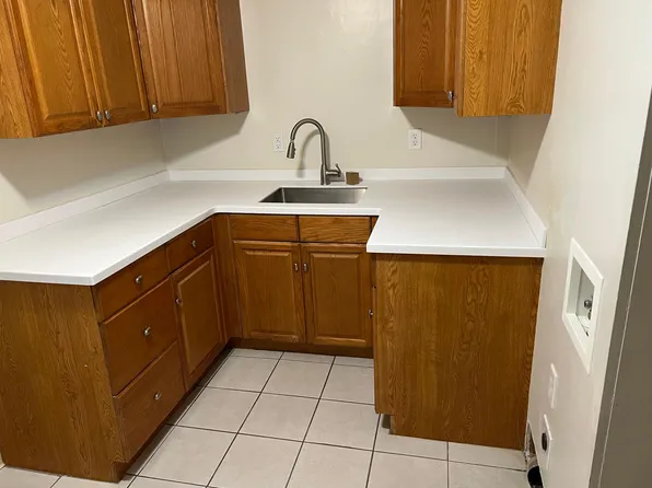 16 Madison St APT 2, Cortland, NY 13045