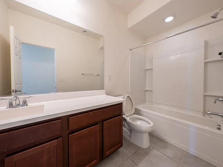 6554 S 24th Pl — Photo 16
