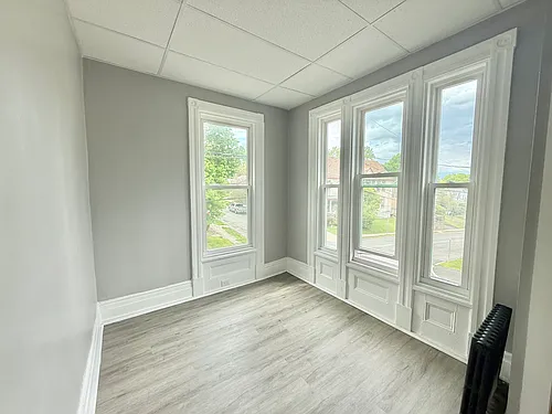 7 Balsam Ave Photo 1