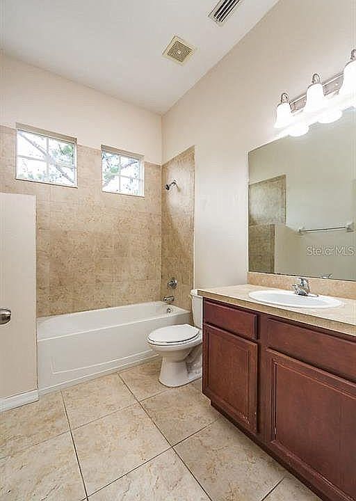 1st image of 7439 Arlington Grove Cir