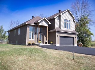 15765 Manning Rd, South Stormont, ON K0C 1M0