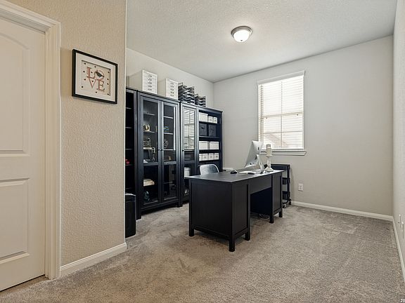 5th image of 15419 FORMASTON DR