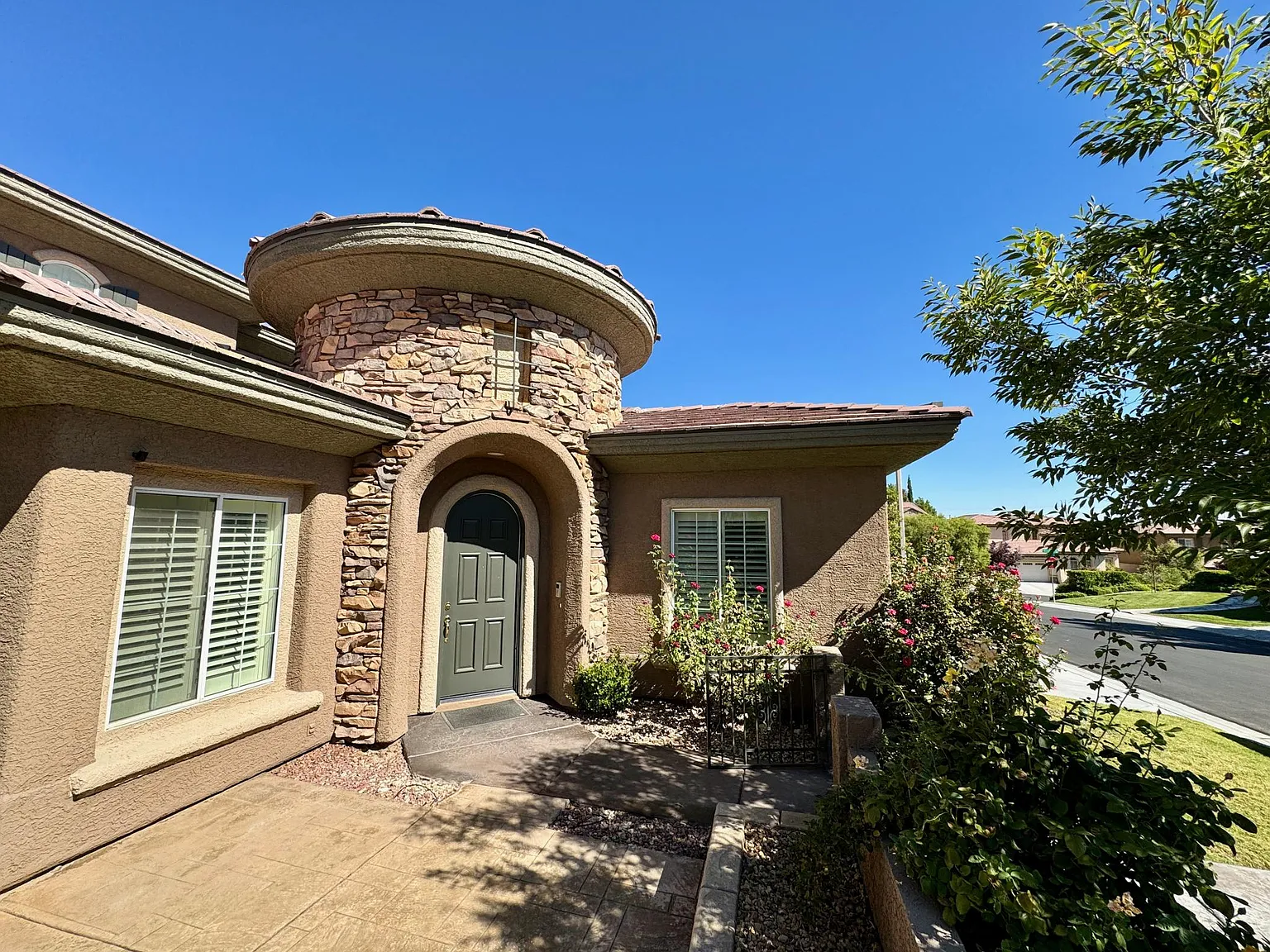 173 Popolo Dr — Photo 3