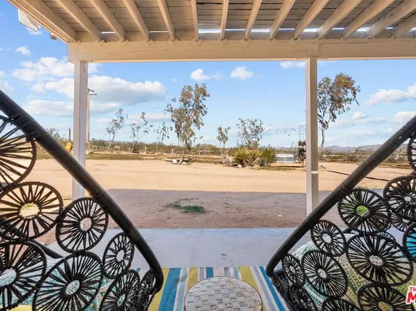 55436 Cone Blvd, Landers, CA 92285