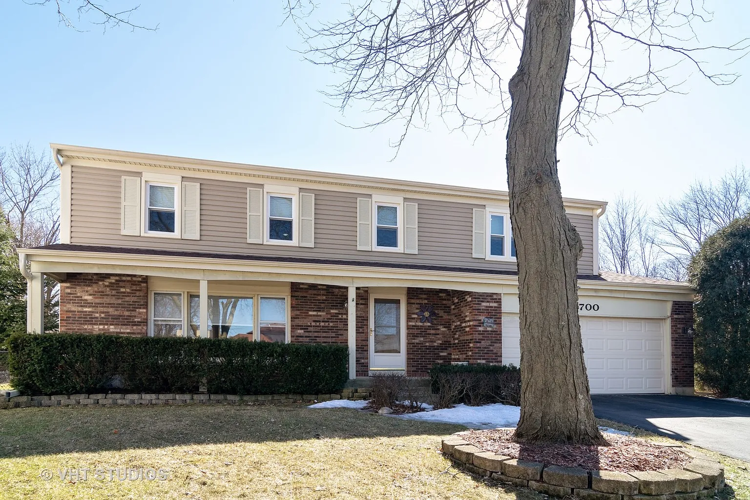 700 Fox Ct photo 1