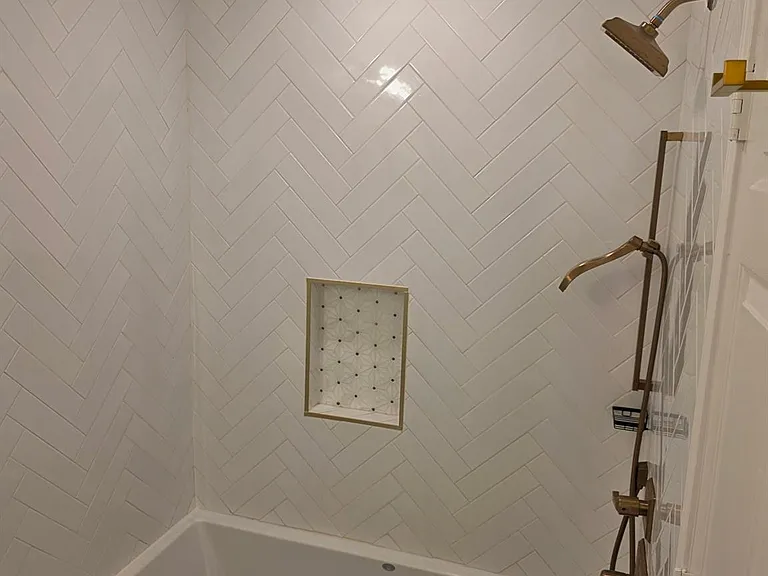 20330 Savannah Bay Rd — Photo 10