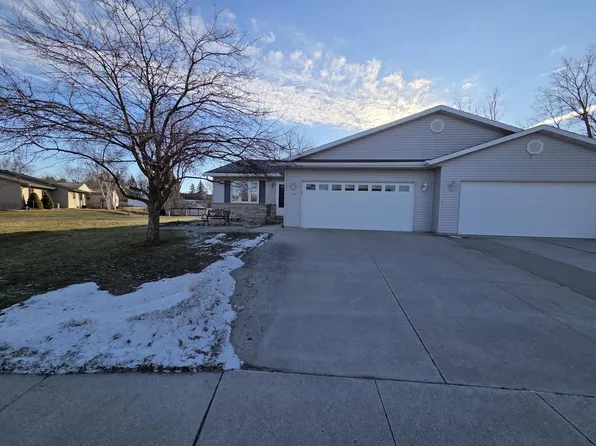 2209 Virginia DRIVE, Manitowoc, WI 54220