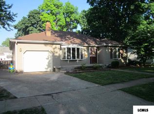 307 N Main St, Mason City, IL 62664