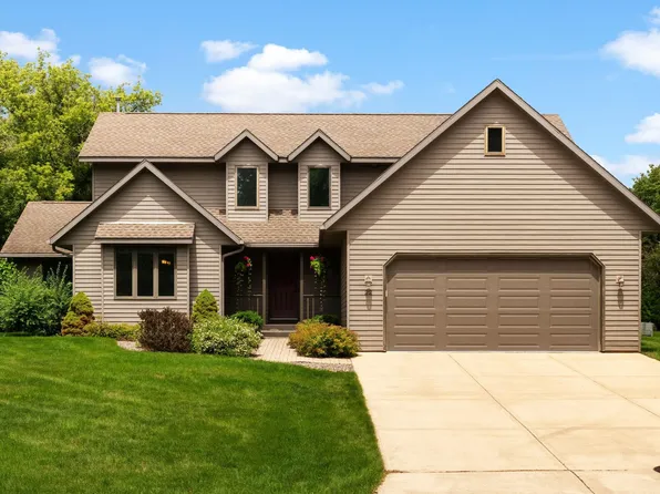 22 Stacy Ln, Madison, WI 53716