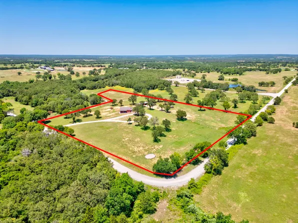 1501 Huddleston Rd, Sunset, TX 76270