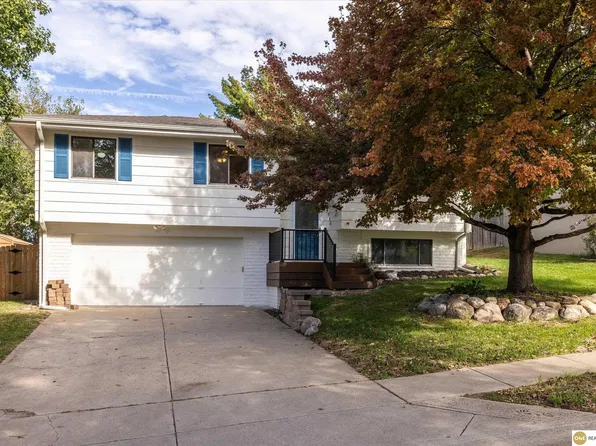 14916 Borman St, Omaha, NE 68138