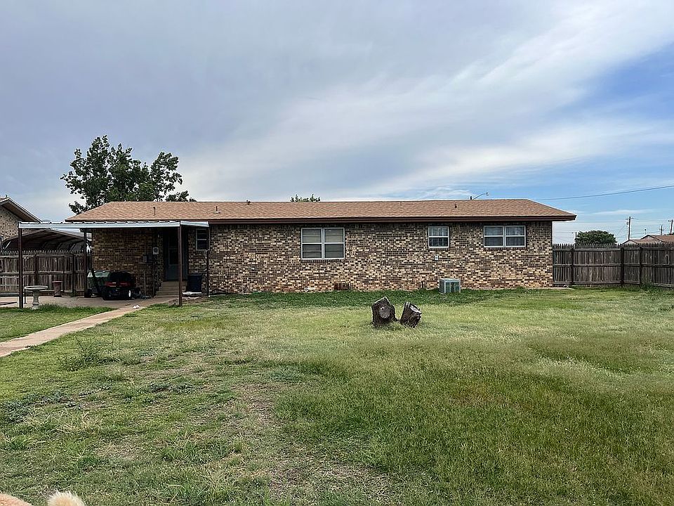 901 W Ross St, Floydada, TX 79235 Zillow