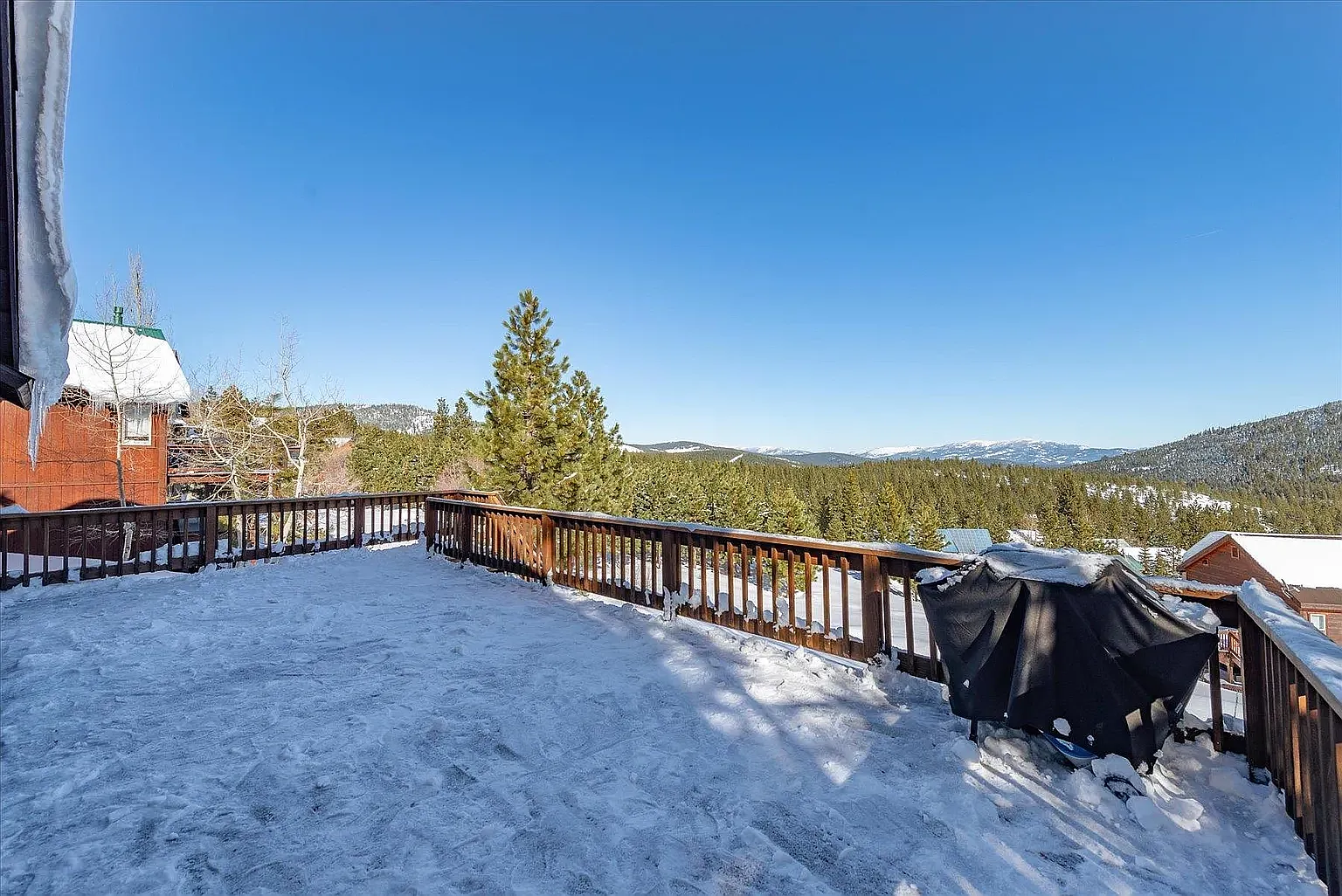 3 bed, 1534 sqft, $5,400 — Photo 4