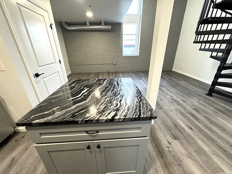 810 Monocacy St #207 — Photo 28