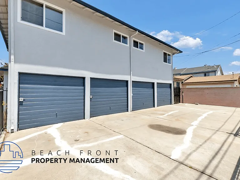 318 E Hazel St — Photo 5