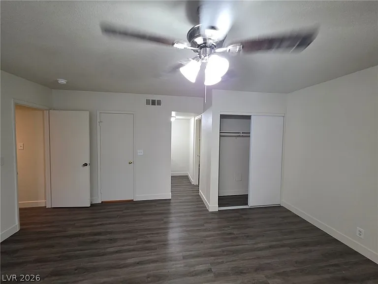 3364 Royce Ct — Photo 33