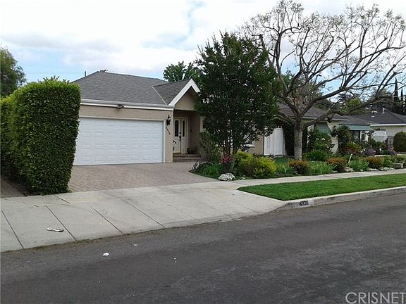 2nd image of 4936 Varna Ave