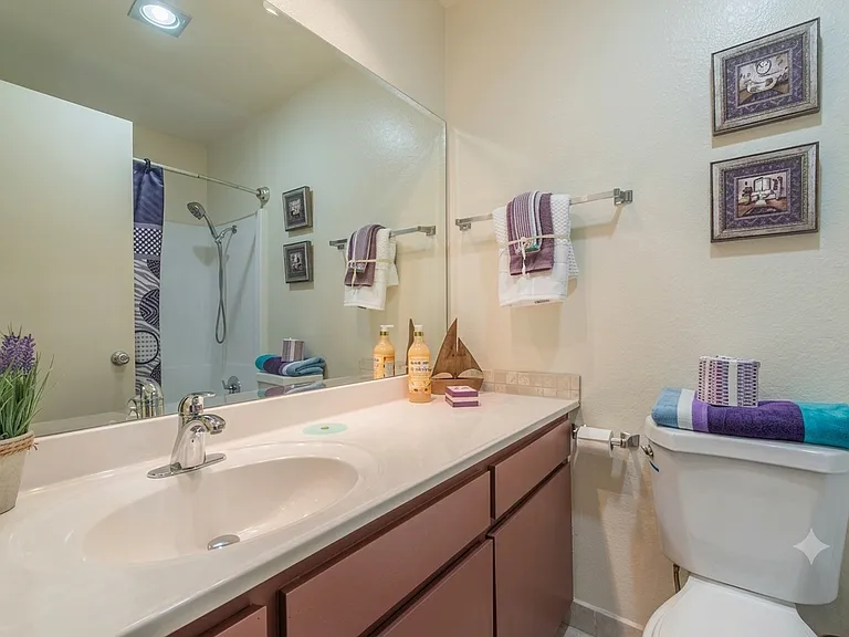 497 El Molino Ave #209 — Photo 8