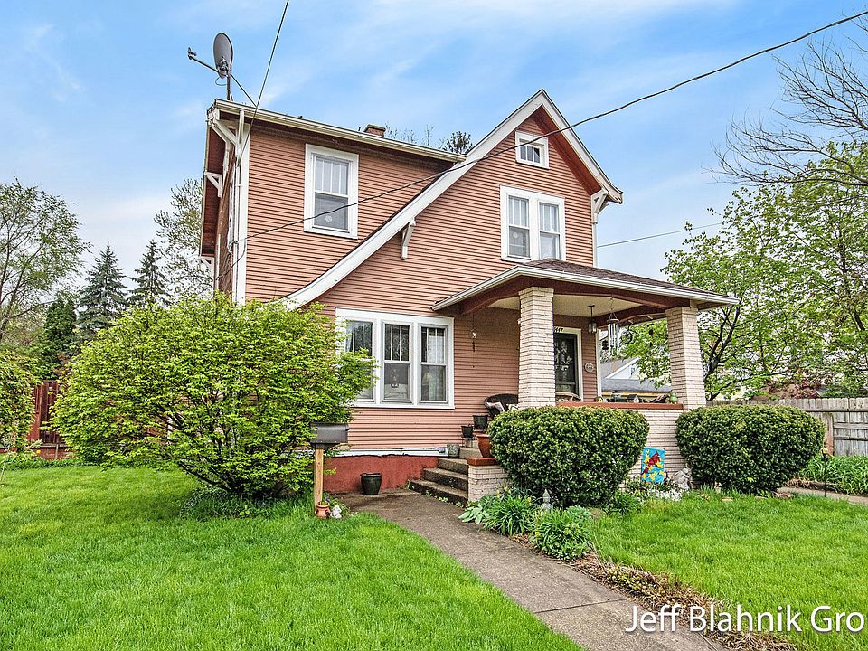 1st image of 1447 Pine Ave NW