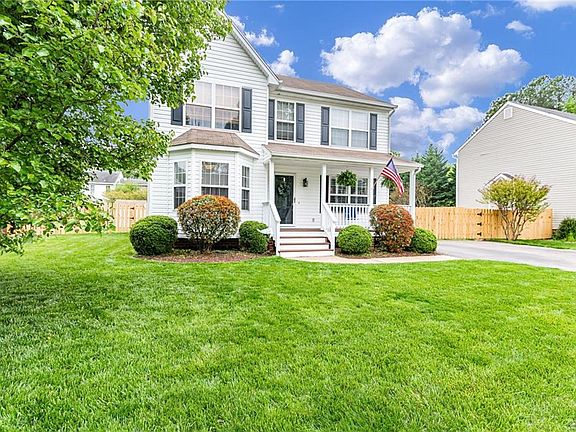 3rd image of 905 Ayers Way