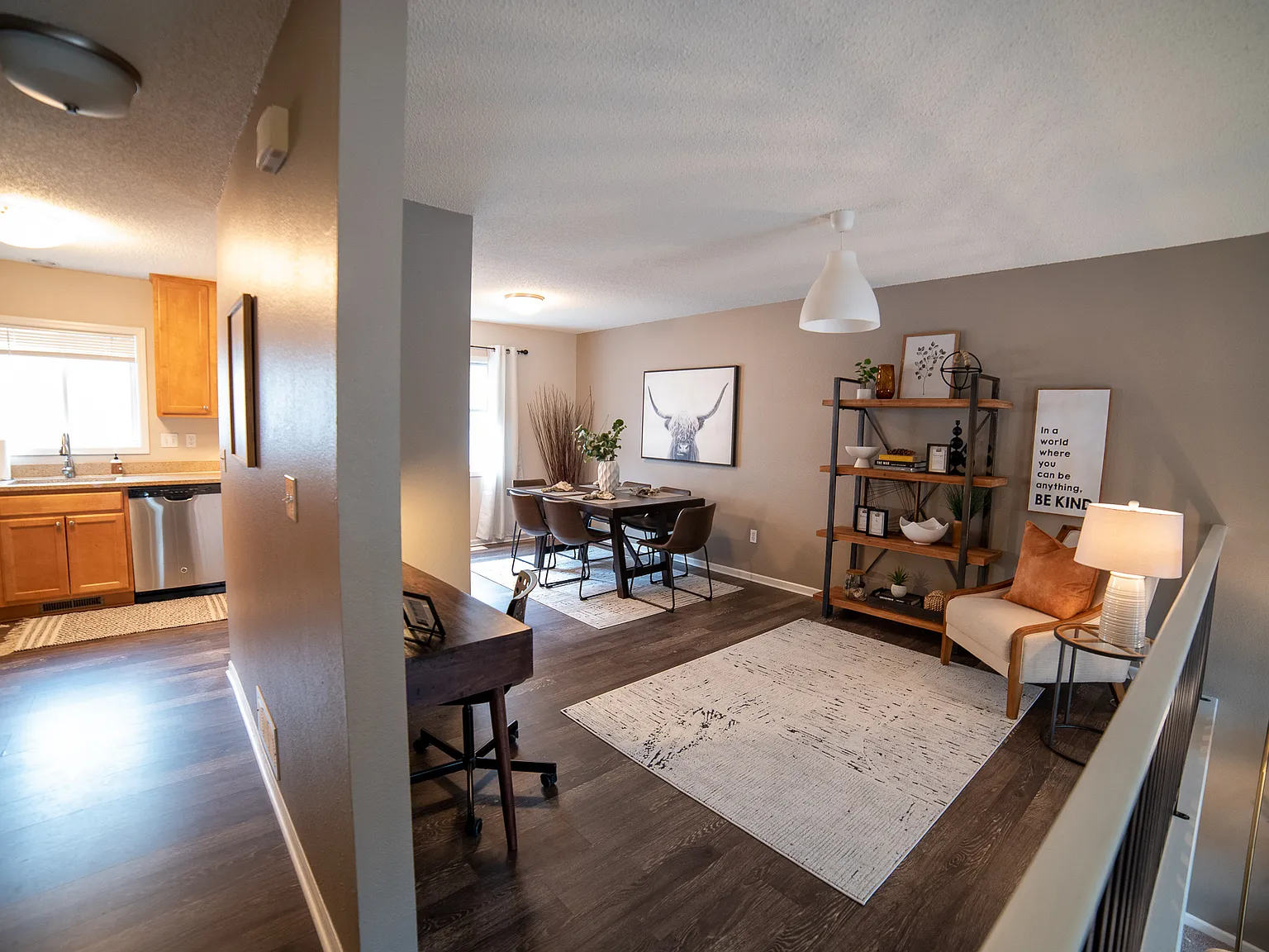 3 bed, 2.5 bath, 1440 sqft, $2,250 — Photo 4