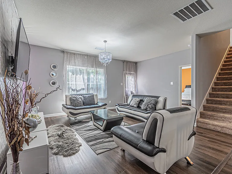 1313 Briercrest Dr — Photo 54
