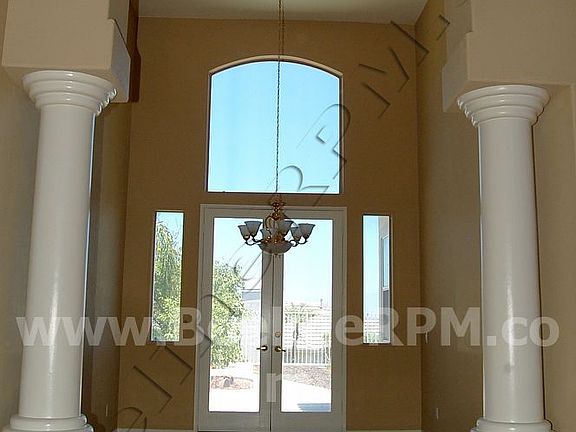2nd image of 36 Villa Milano