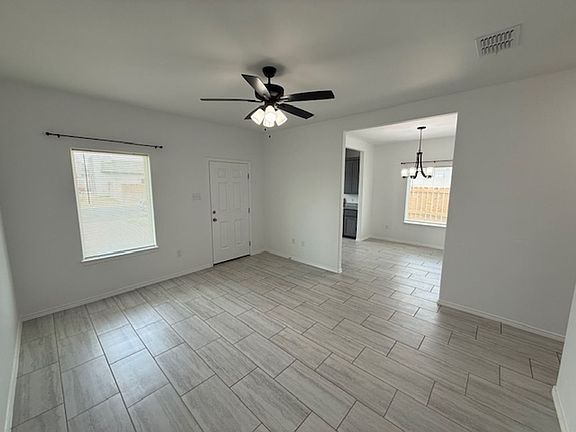 2nd image of 5819 Colegio Ln