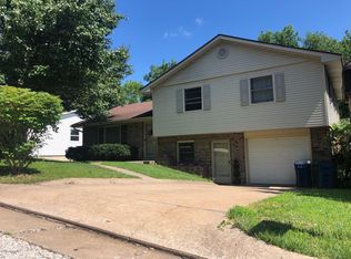 2405 Theresa St, Jefferson City, MO 65101
