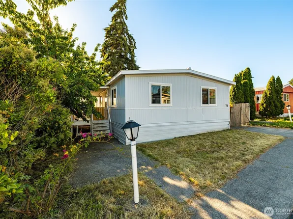 700 NW Crosby Avenue #74, Oak Harbor, WA 98277