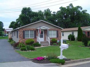 393 High St, Dayton, VA 22821