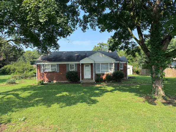 9 Welch St, Clarksville, TN 37040