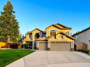 8770 Bottle Brush Ct, Elk Grove, CA 95624