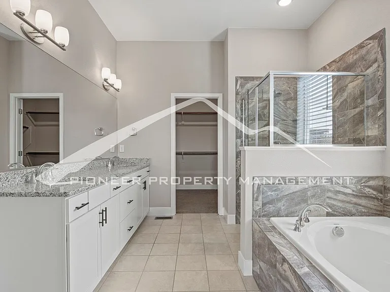 6524 Courtland Pl — Photo 14