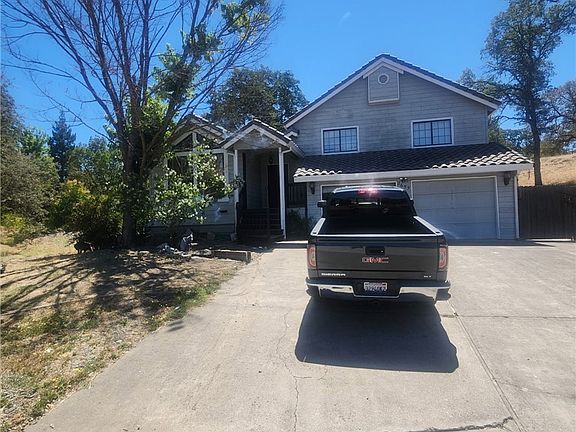 3rd image of 2653 Mallard Ct