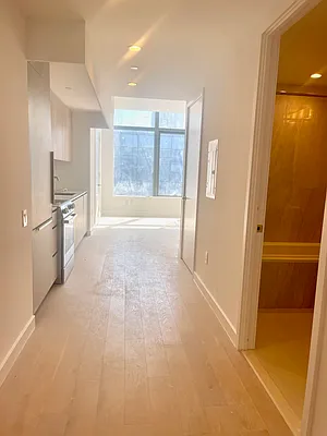 Rented by Modern Spaces | media 8