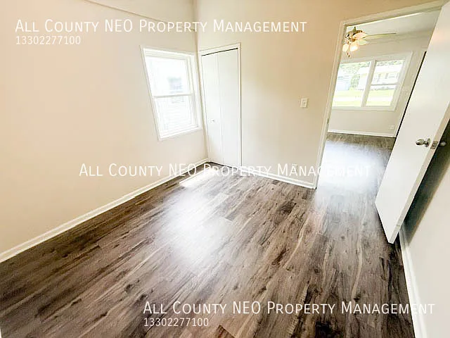 2470 Center Ave — Photo 12