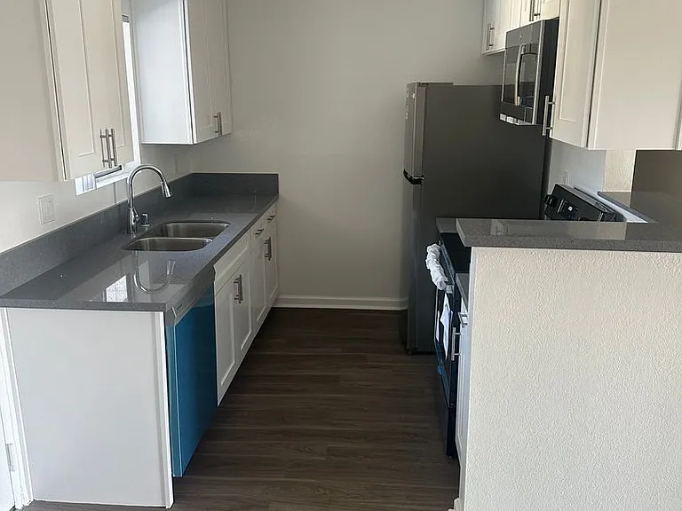 3333 Motor Ave — Photo 10