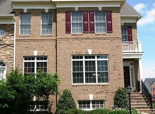 43499 Millwright Ter, Leesburg, VA 20176