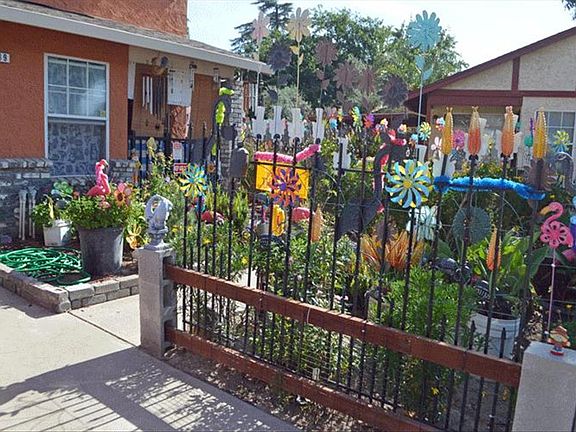 4th image of 1489 Vine Cir