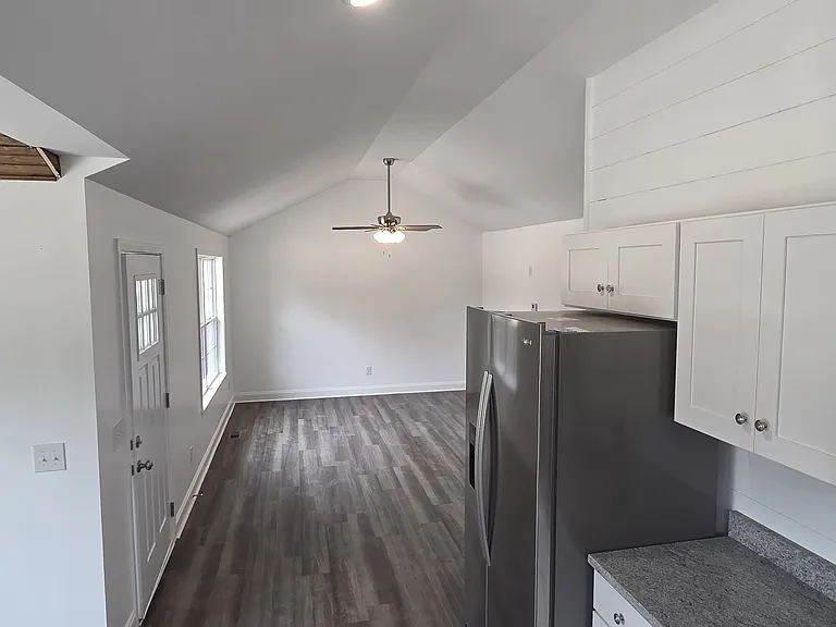 164 Silas Way #A — Photo 8