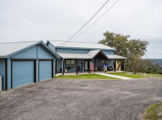 121 Trent Rd, Kerrville, TX 78028