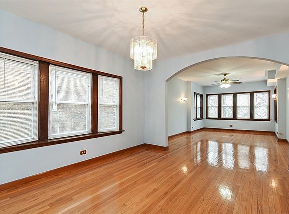 3rd image of 6247 N Mozart St APT 2