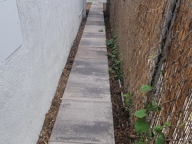 131 S Gless St #1/2 — Photo 26