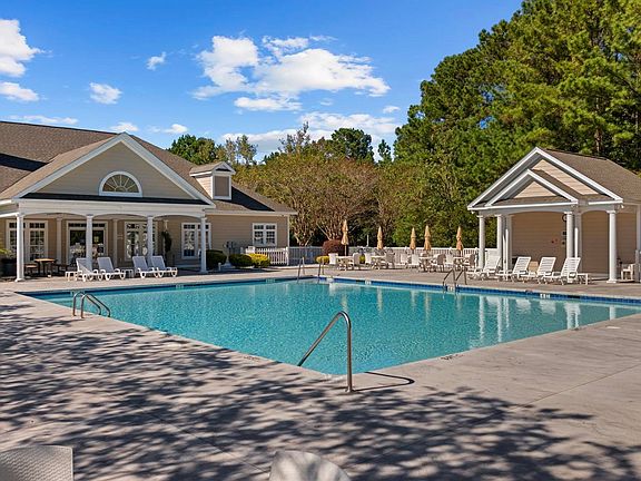 3rd image of 4357 Parkland Dr.