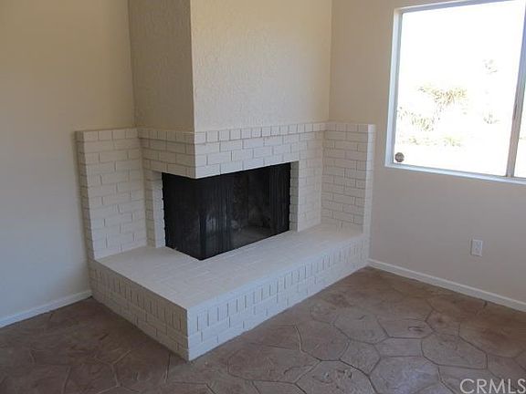 3rd image of 58757 Santa Barbara Dr