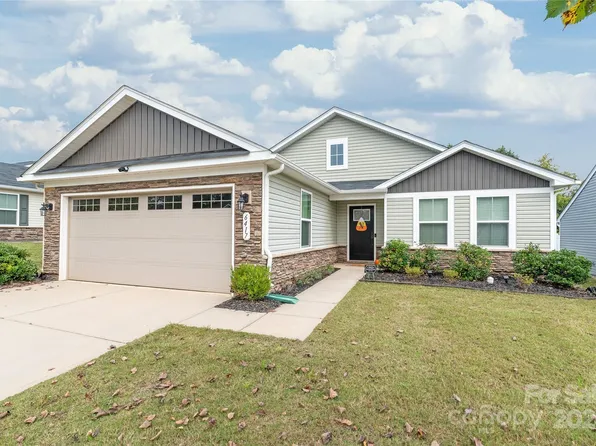 6417 Brawley Ann Dr, Charlotte, NC 28215