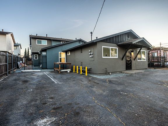 2nd image of 5265 Naranja St APT 1