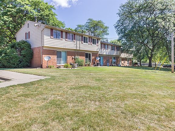 Regency Townhomes
